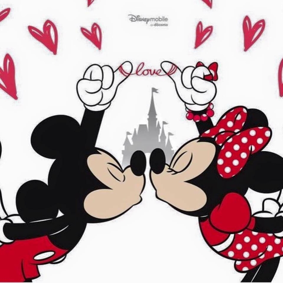 Meet your Posher, April - Picture 1 of 1